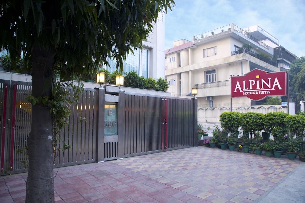 Alpina Hotels & Suites Νέο Δελχί Εξωτερικό φωτογραφία