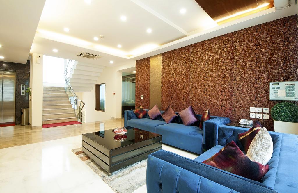 Alpina Hotels & Suites Νέο Δελχί Εξωτερικό φωτογραφία