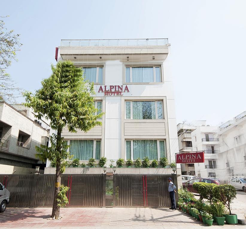 Alpina Hotels & Suites Νέο Δελχί Εξωτερικό φωτογραφία