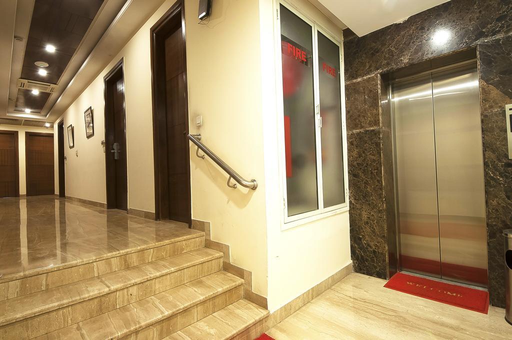 Alpina Hotels & Suites Νέο Δελχί Εξωτερικό φωτογραφία