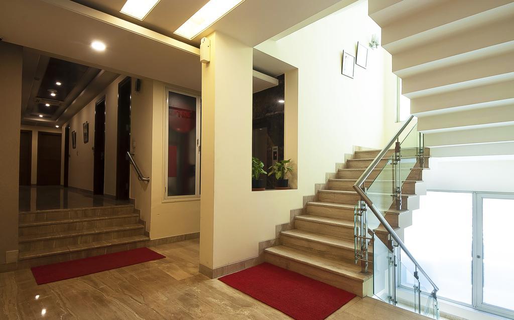 Alpina Hotels & Suites Νέο Δελχί Εξωτερικό φωτογραφία