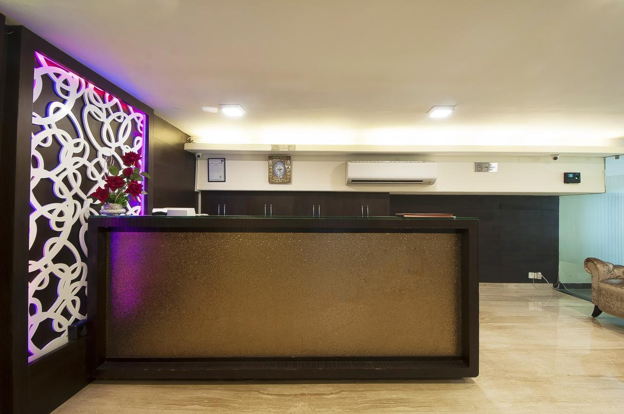 Alpina Hotels & Suites Νέο Δελχί Εξωτερικό φωτογραφία